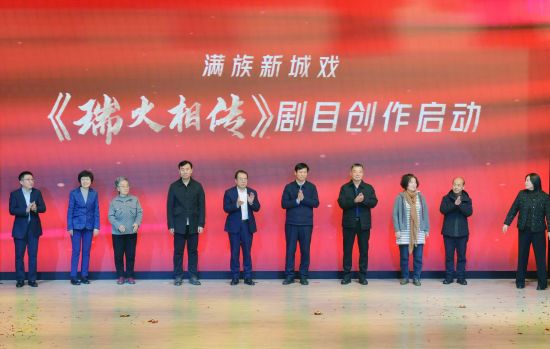 �������������Ŀ��(chu��ng)������(d��ng)������/�z