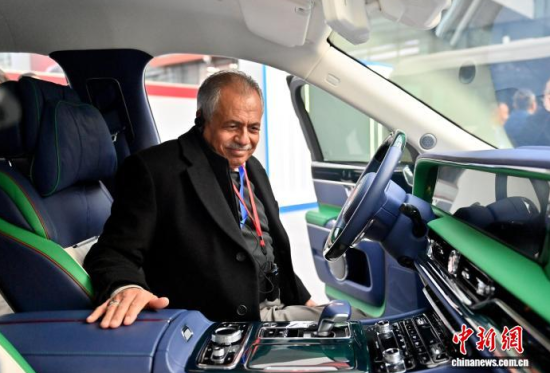 12��16���������L��������F(tu��n)�ɆT�w�(y��n)�Ї���܇�������� �z