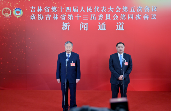 1��26���������f(xi��)����ʡ��ʮ����ί�T�����ĴΕ��hί�Tͨ���ϣ��ބ���(��һ)�ش�ӛ���ᆖ�� ���� �z